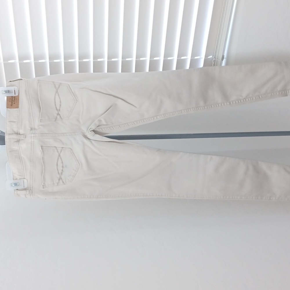 Abercrombie & Fitch Jeans - Picture 8 of 14
